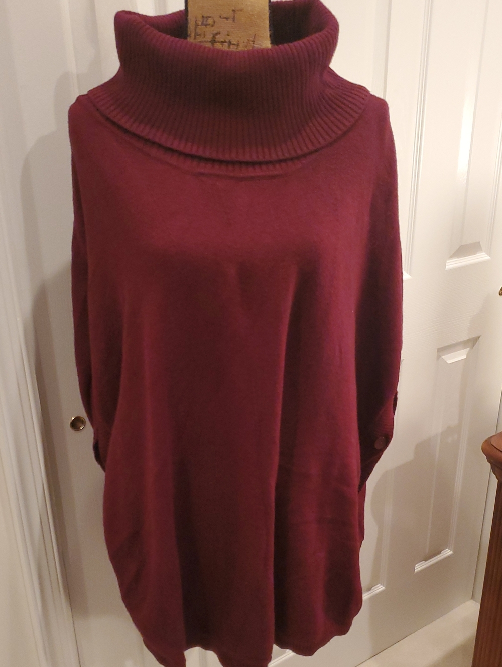 Sisters Cowl Neck Sweater in Red Size XXL